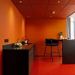 Готель Lev Lifestyle - Maestro 4*