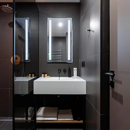 Lev Lifestyle - Maestro 4*