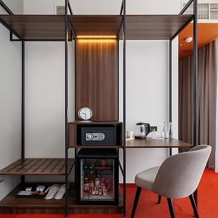 Lev Lifestyle - Maestro Hotel