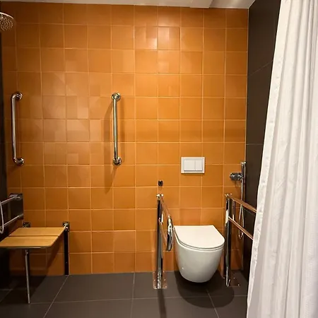 Lev Lifestyle - Maestro 4* Leopoli