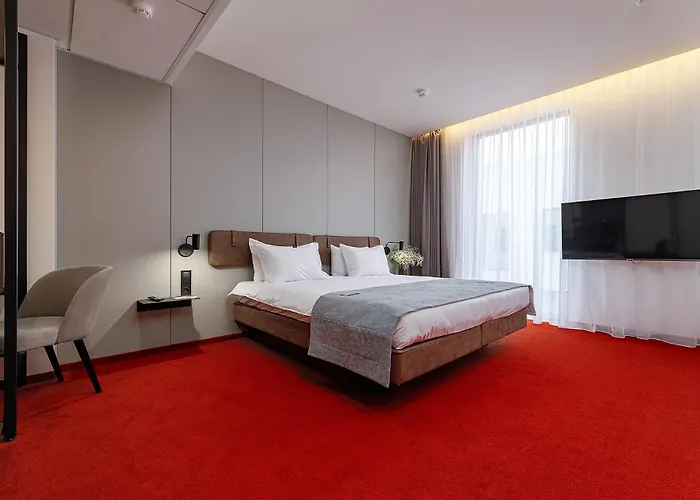 Lev Lifestyle - Maestro Hotell Lviv