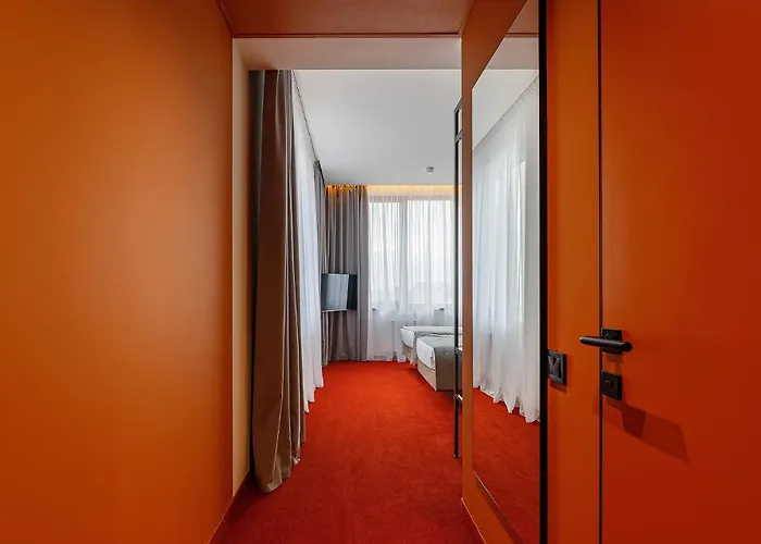 Lev Lifestyle - Maestro Hotell