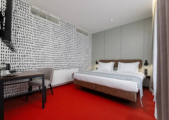 Lev Lifestyle - Maestro Otel 4*