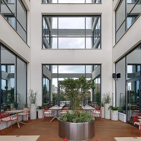 Hotel Lev Lifestyle - Maestro Lvov