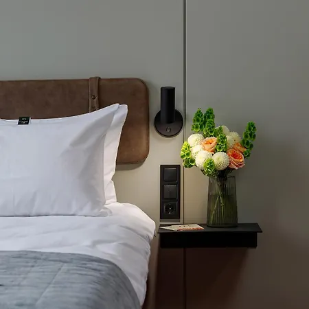 Lev Lifestyle - Maestro Hotel