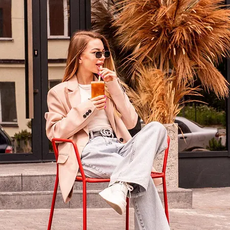 Lev Lifestyle - Maestro Lviv