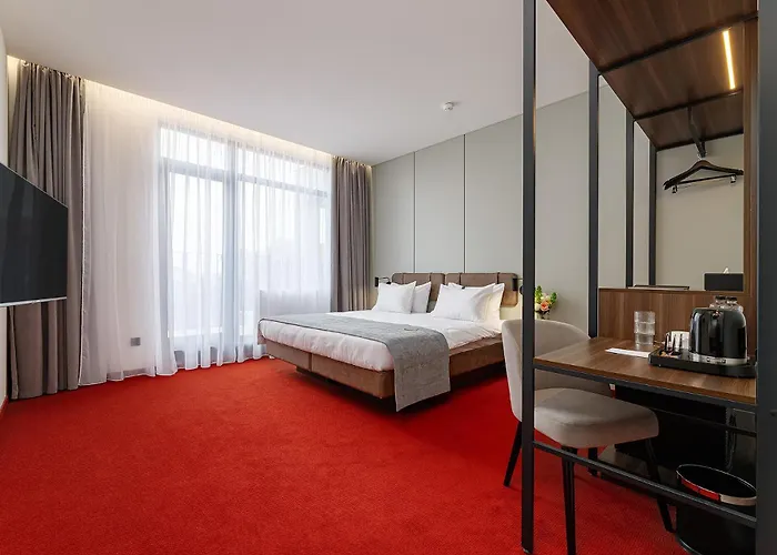 Lev Lifestyle - Maestro Hotel 4*